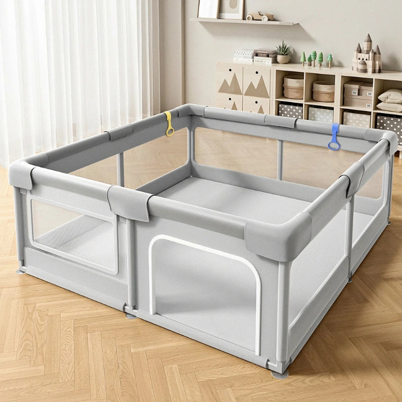 Grand parc pour bebe en tissu dans le salon